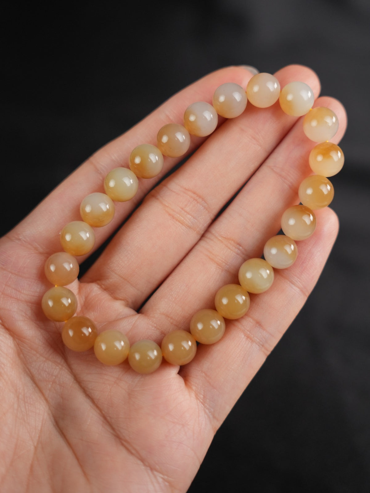Honey-yellow and cream Hetian nephrite jade 8 mm bead bracelet, DSC00281