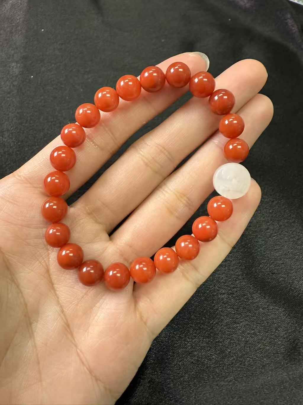South Red Agate(南红)Bracelet with White Hetian Jade Accent
