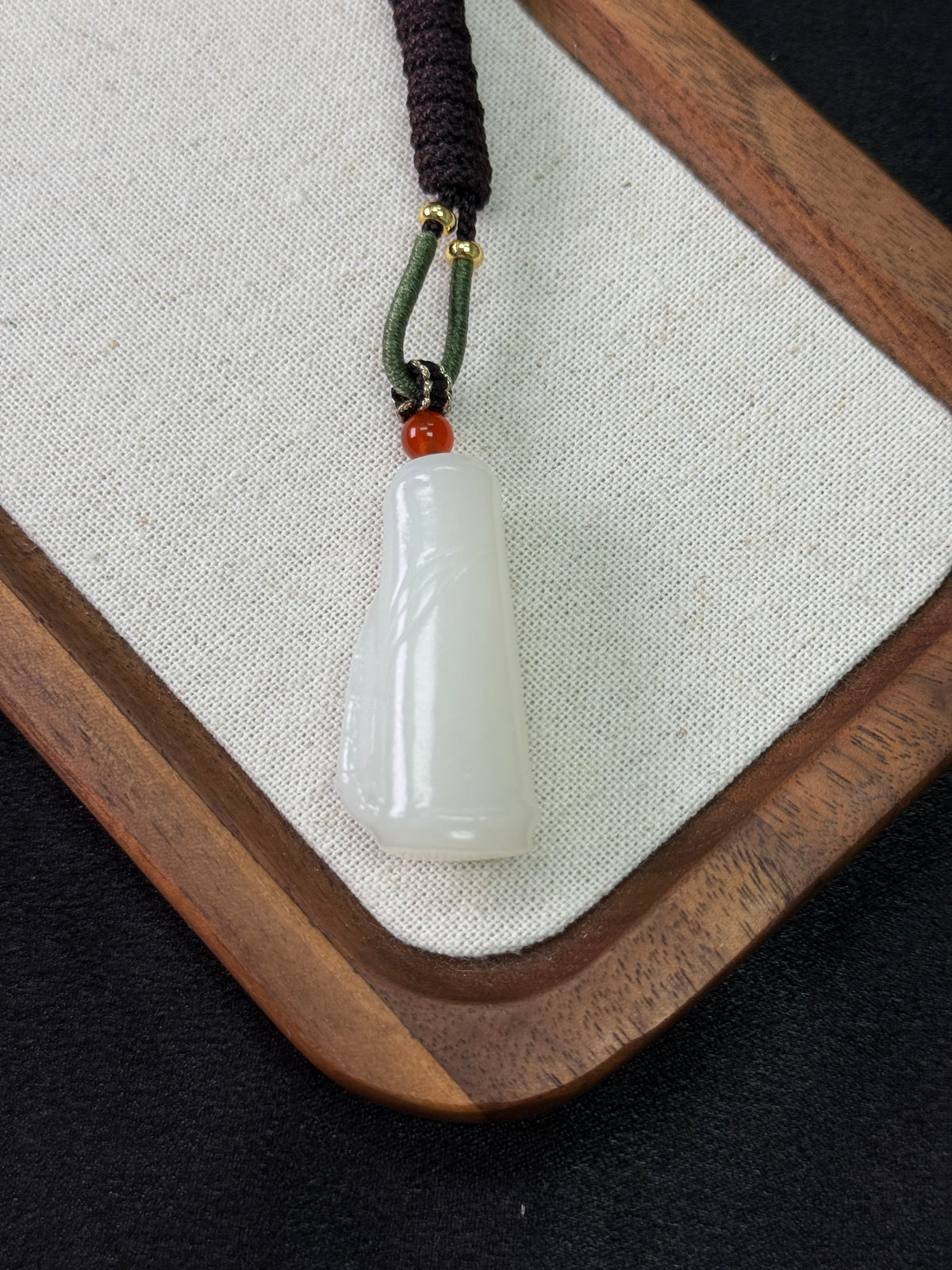 Ivory Rise – White Bamboo Pendant | Hetian nephrite jade