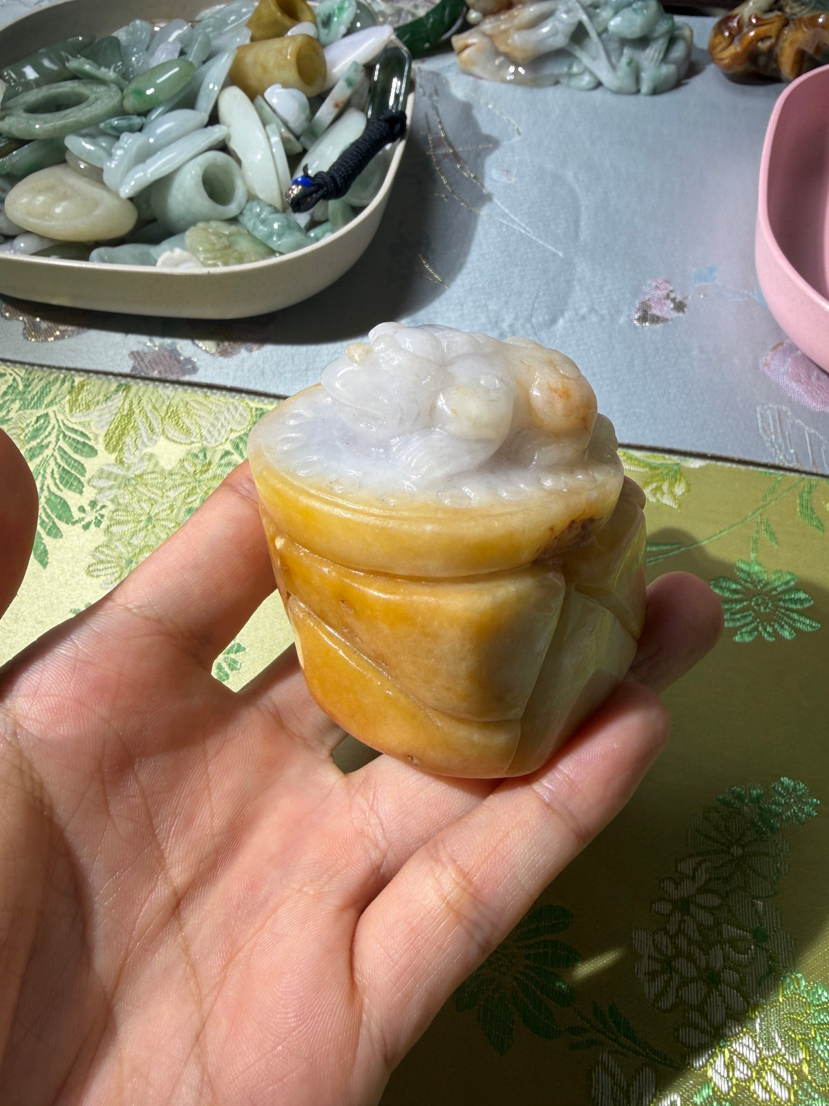 Golden Ruyi – Jadeite Carved Display Piece