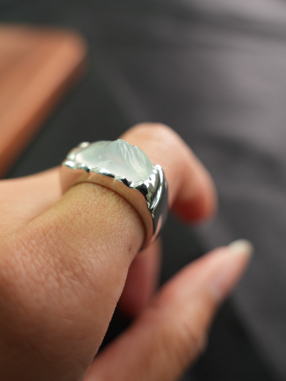 Pale green jadeite silver ring US 7, view 4