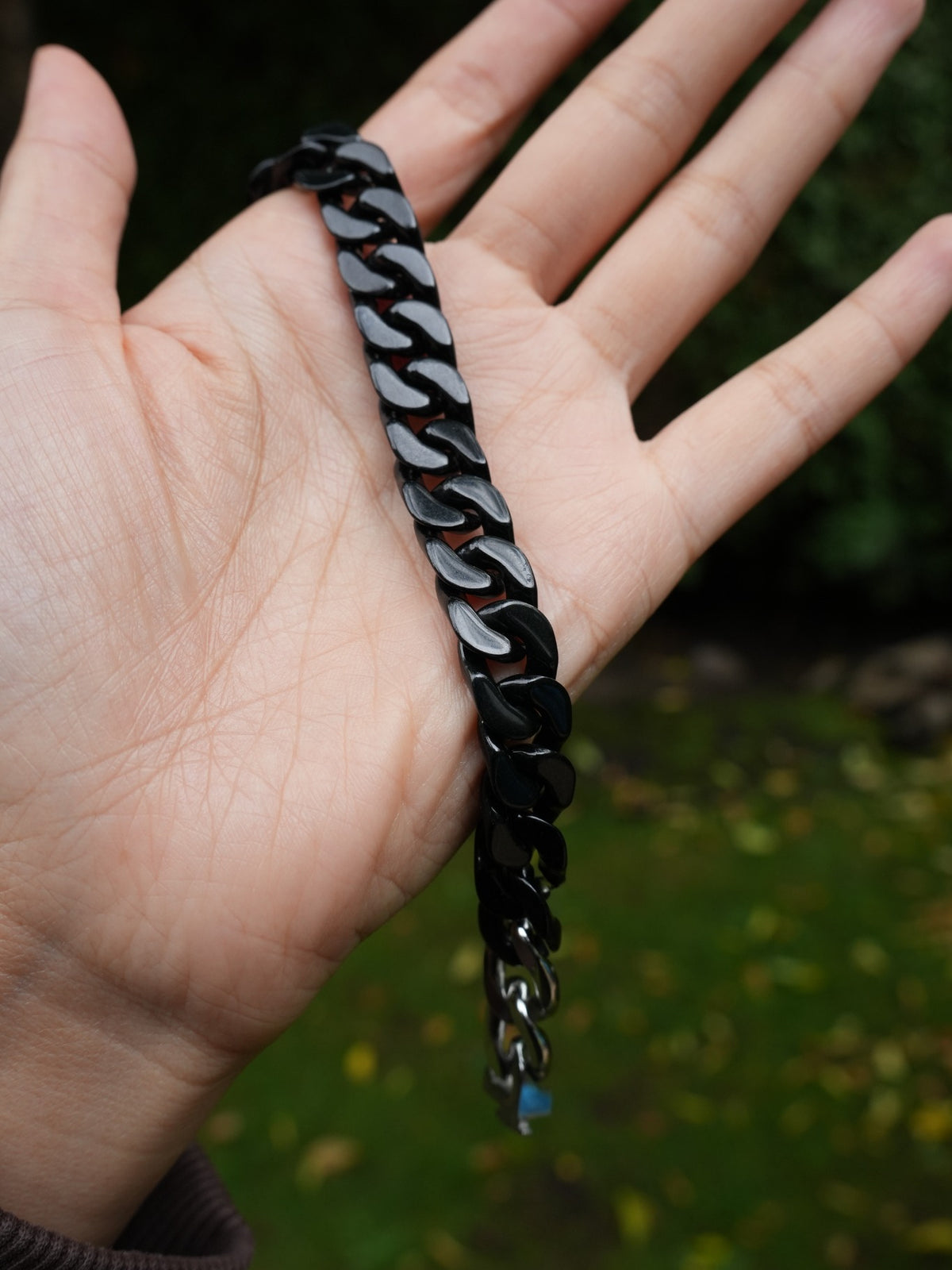 P2609001921 black-grey Type A jadeite carved chain bracelet with stainless steel clasp