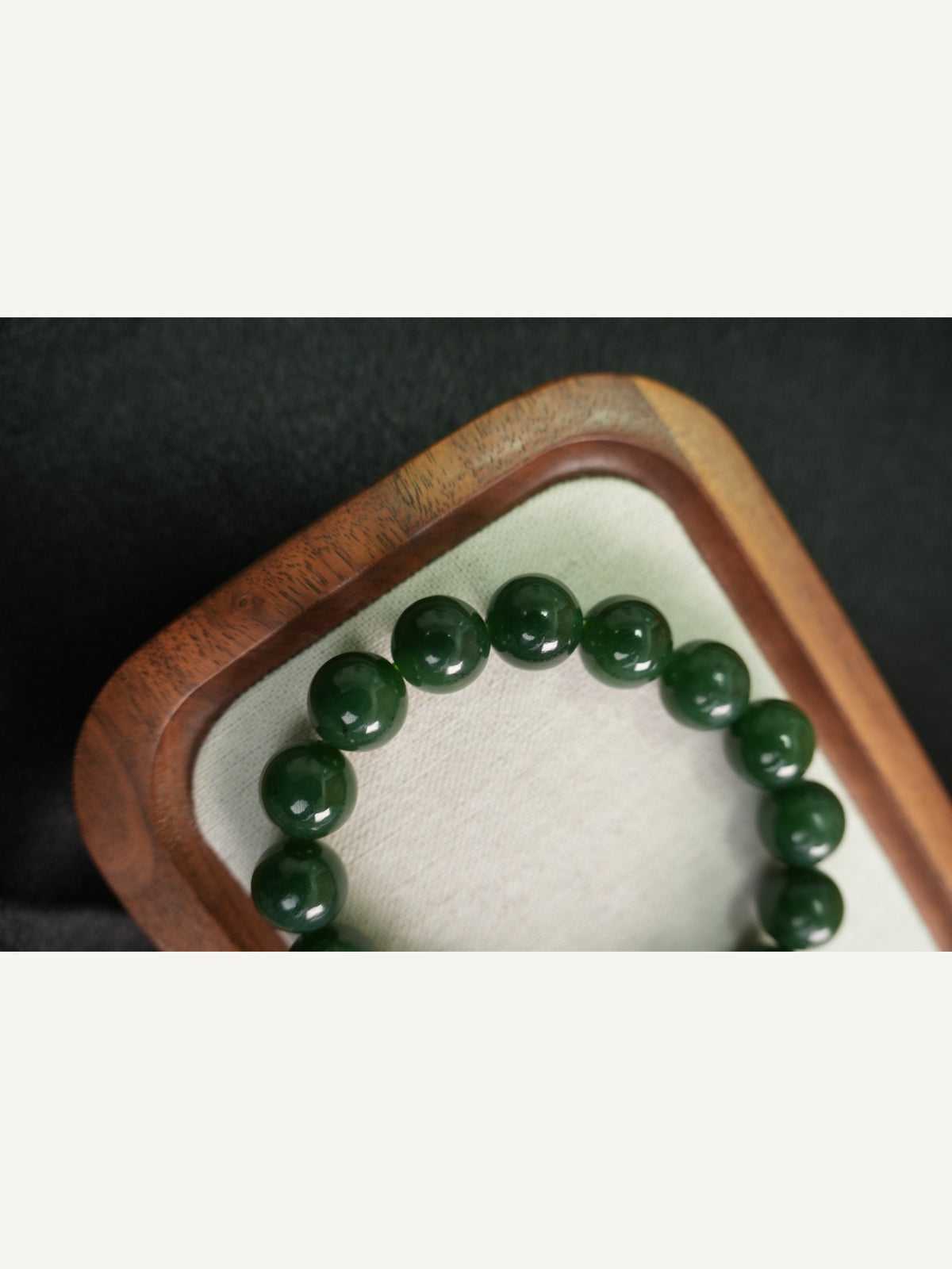 Green Hetian nephrite jade 12 mm bead bracelet XJZZ26092801529, view 672