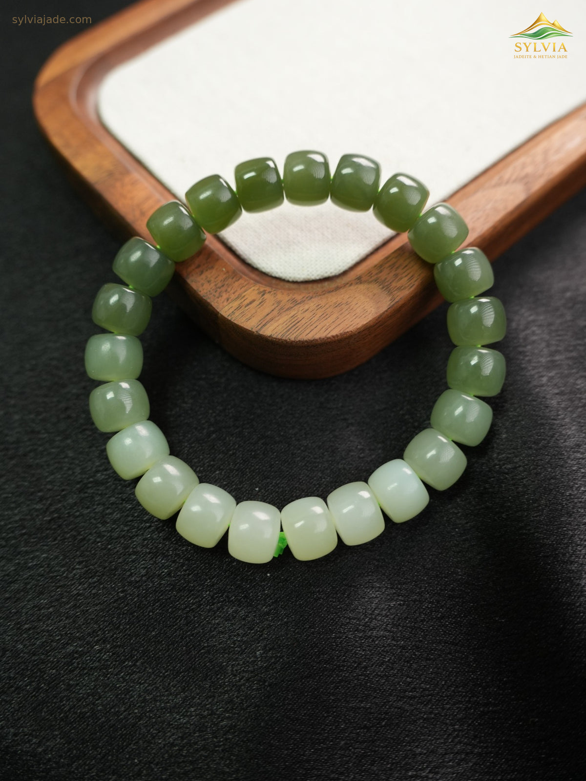 Green gradient Hetian nephrite jade barrel-bead bracelet XJZZ26092801535, DSC00653