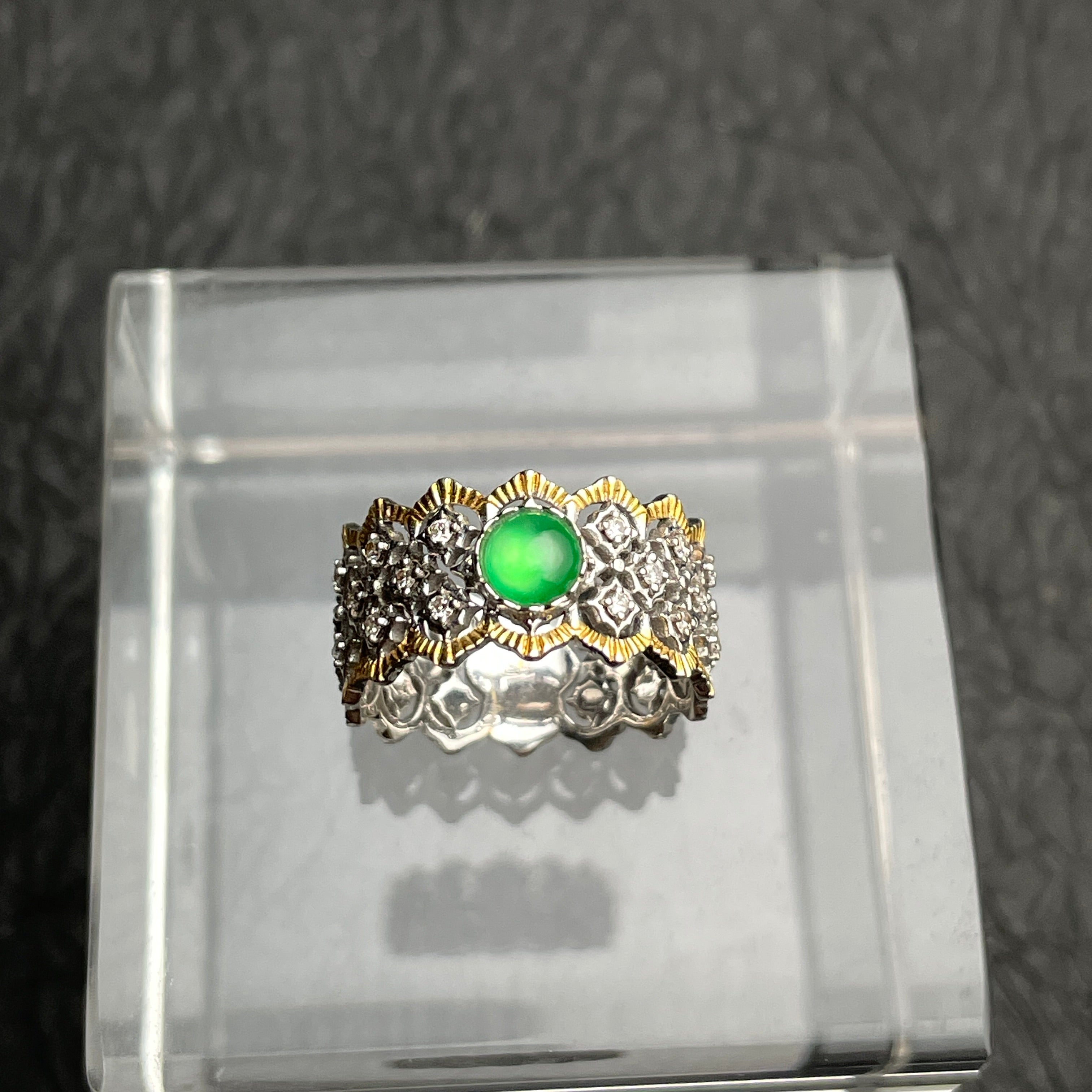 Verdant Grace – Green Jadeite Floral Ring