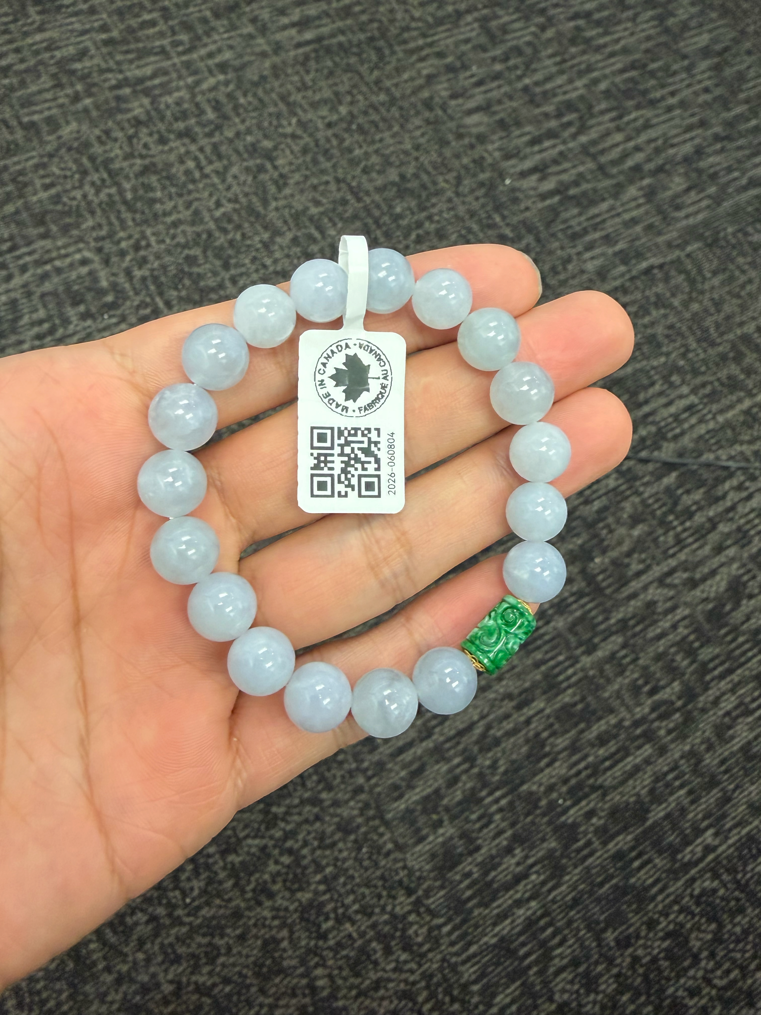 Celestial Harmony – Lavender Jadeite Bead Bracelet with Imperial Green Lu-Lu-Tong
