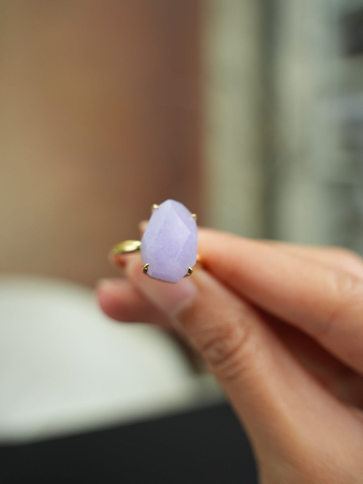 Lavender freeform jadeite ring in 18K gold, actual piece ZGD202510170279