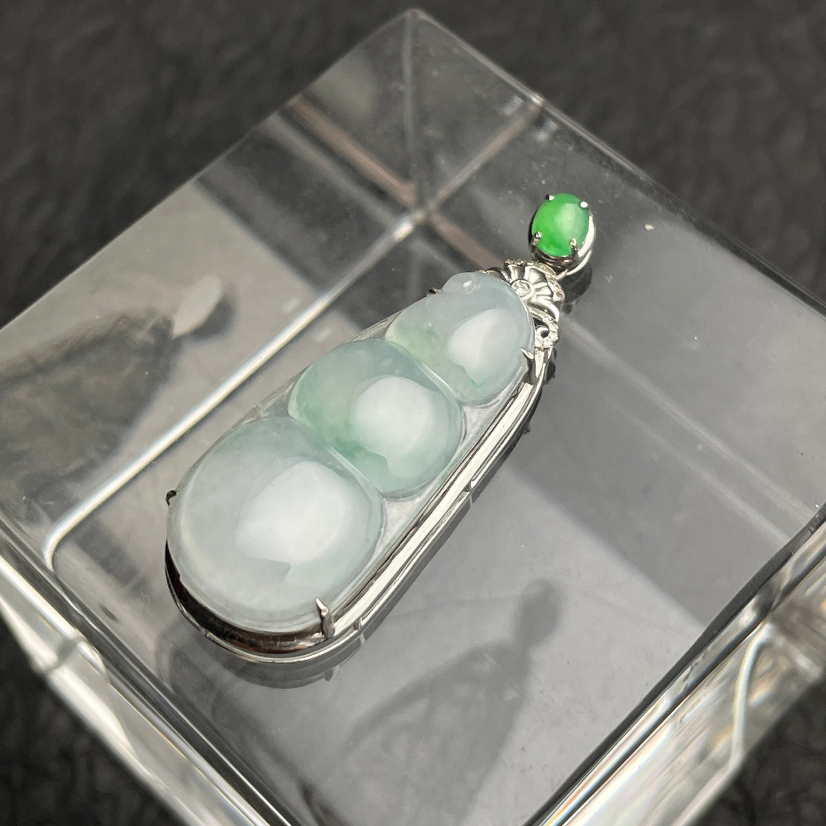 Dew Harvest – Pale Green Jadeite Pea Pod Pendant
