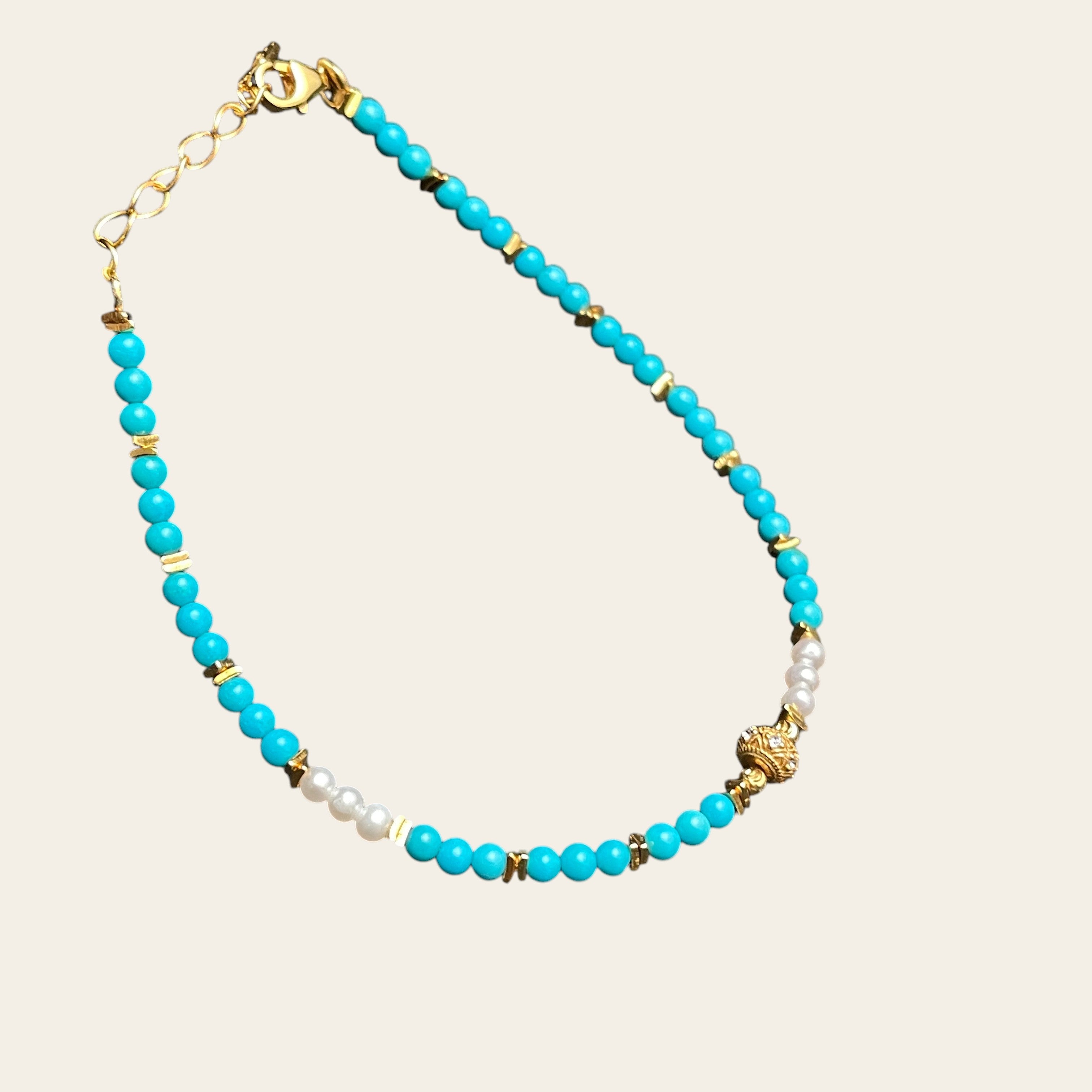 Sylvia Jewelry 蓝绿松石珍珠手链,金色镀层点缀,适合日常佩戴