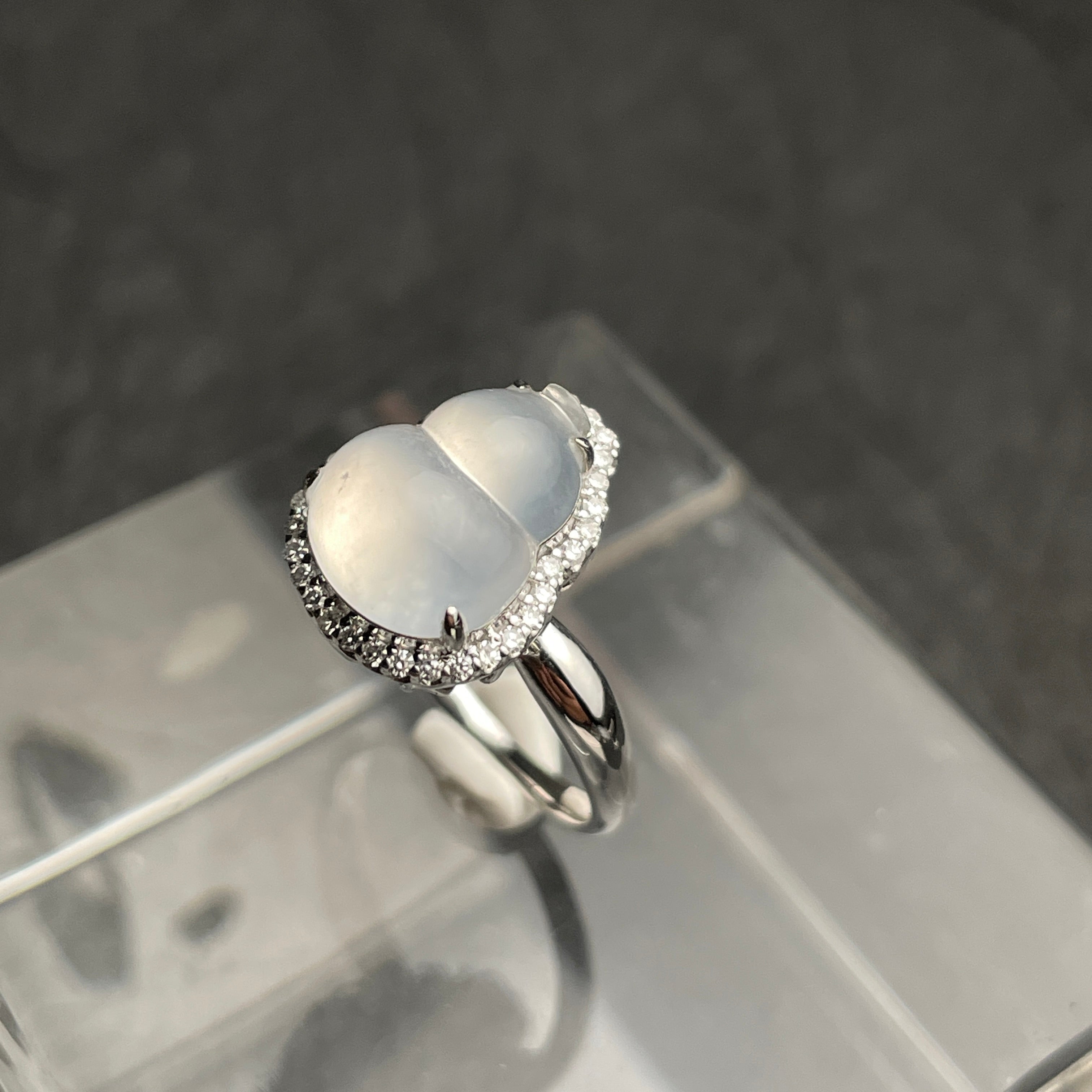 Icy Gourd – Pale Jadeite Halo Ring