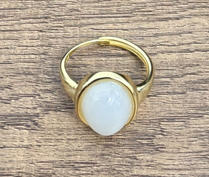 White Oval Ring – Hetian nephrite jade, 2026-091201