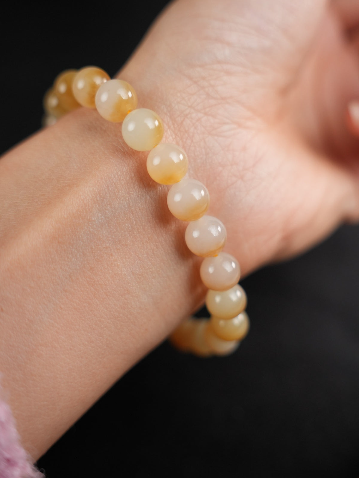 Honey-yellow and cream Hetian nephrite jade 8 mm bead bracelet, DSC00283