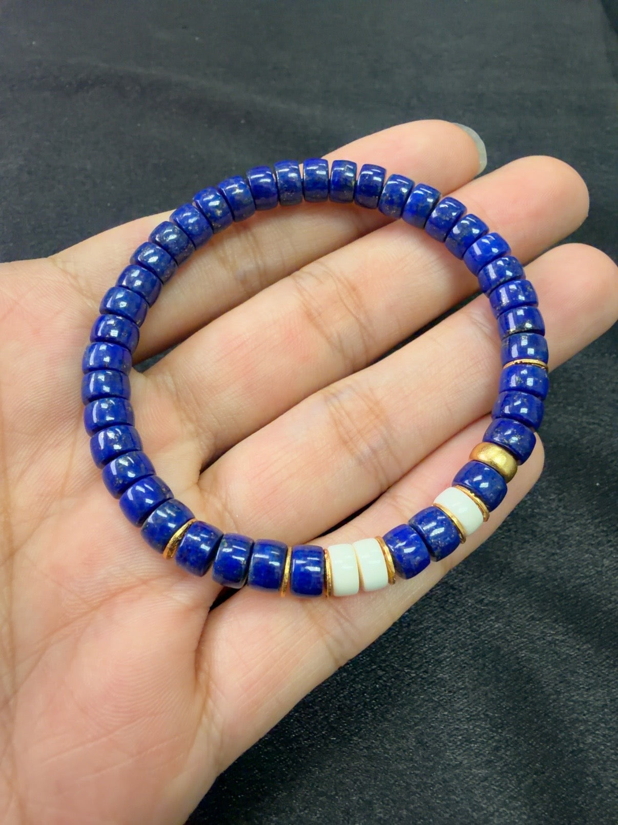 Natural lapis lazuli beaded bracelet with silver accents