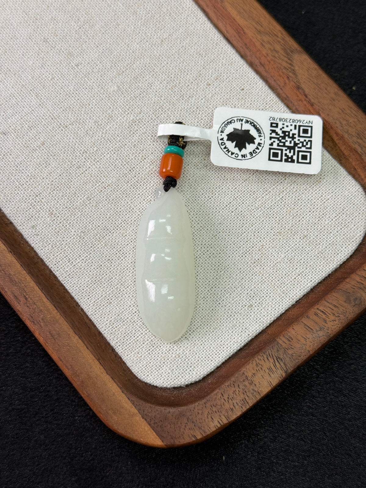Quiet Harvest – White Pea Pod Pendant | Hetian nephrite jade