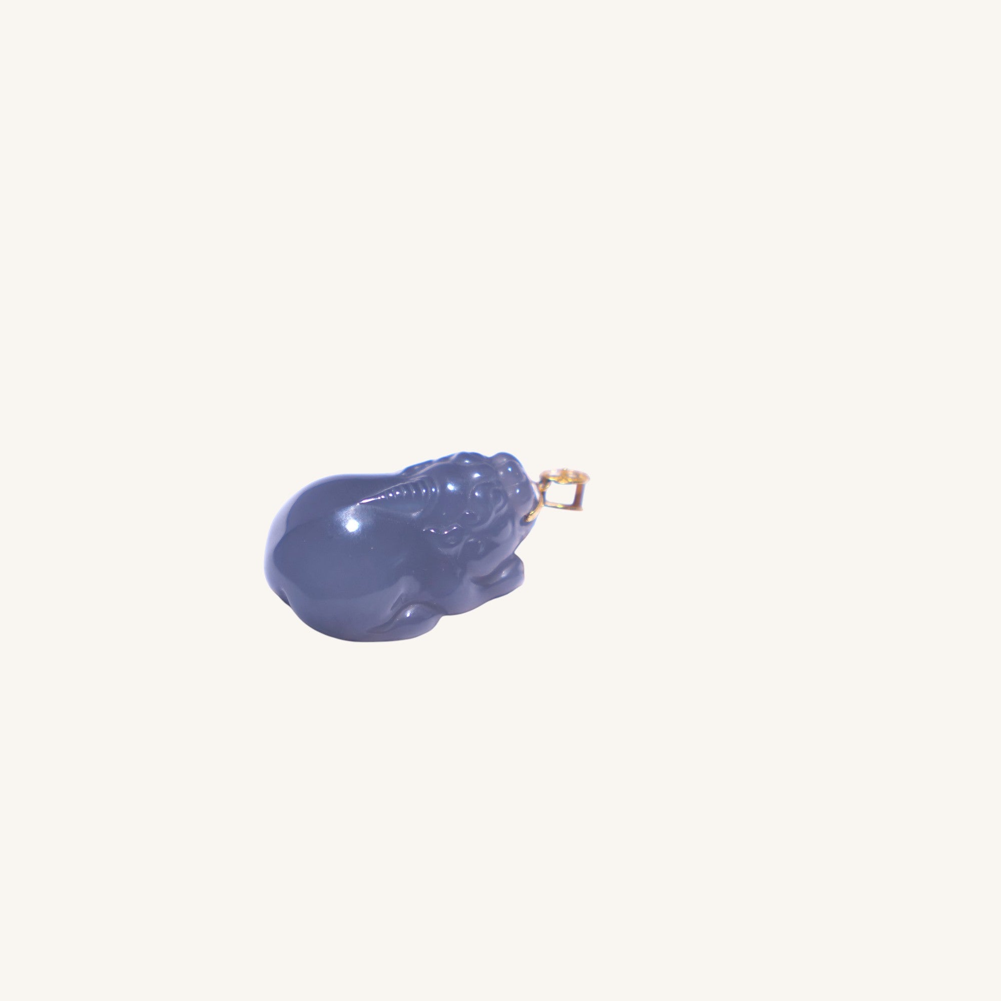 Guardian Wealth – Smoky Grey Hetian Jade（烟灰和田玉）Pixiu Pendant with Gold Bail - Sylvia Jewelry