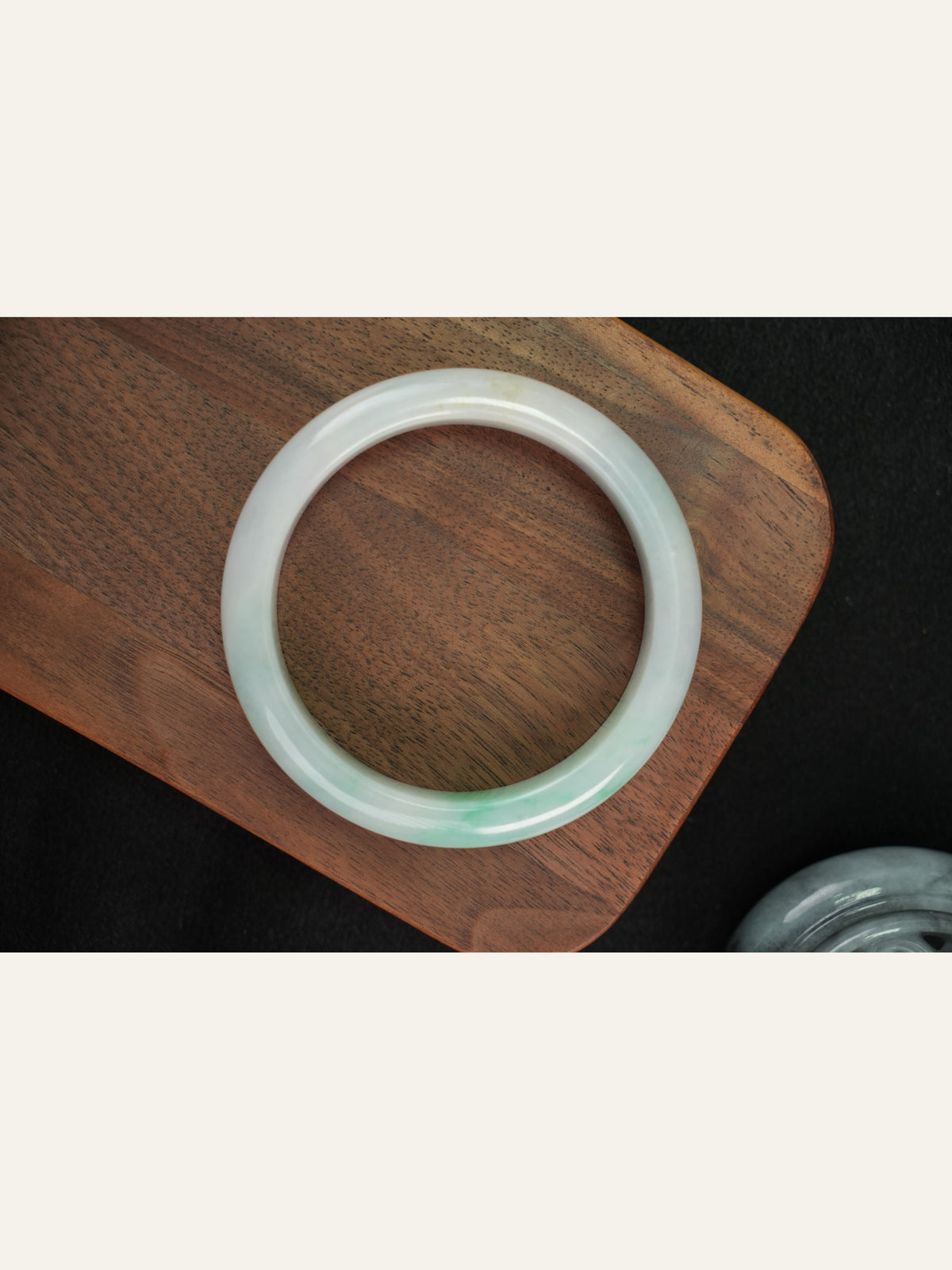 Natural Type A jadeite bangle, pale green and light lavender, 58 mm