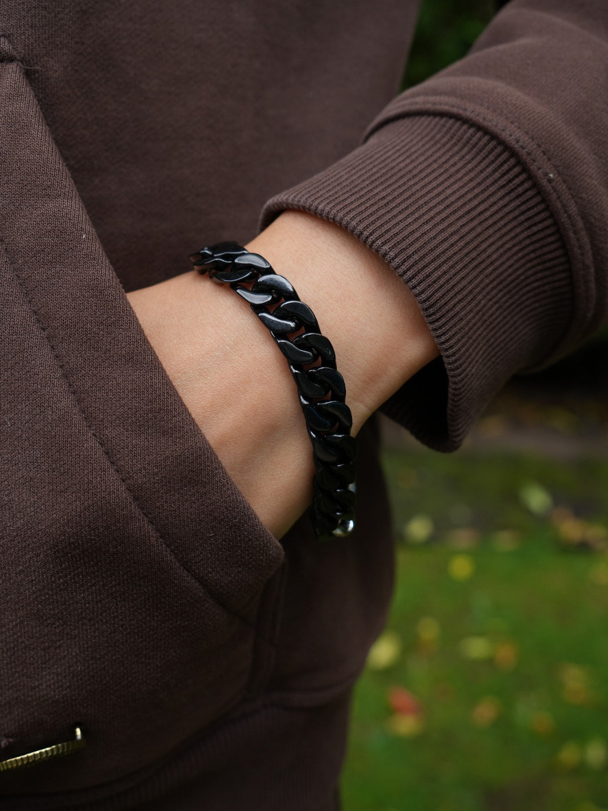 P2609001921 black-grey Type A jadeite carved chain bracelet with stainless steel clasp