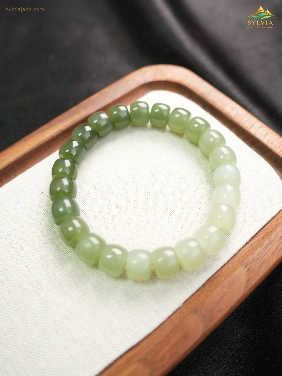 Green gradient Hetian nephrite jade barrel-bead bracelet XJZZ26092801535, DSC00654