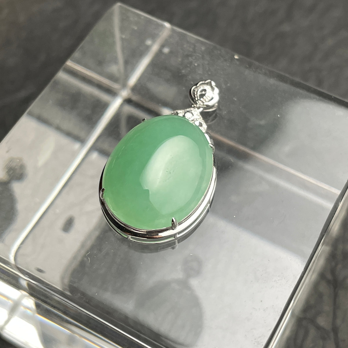 Verdant Oval – Green Jadeite Cabochon Pendant