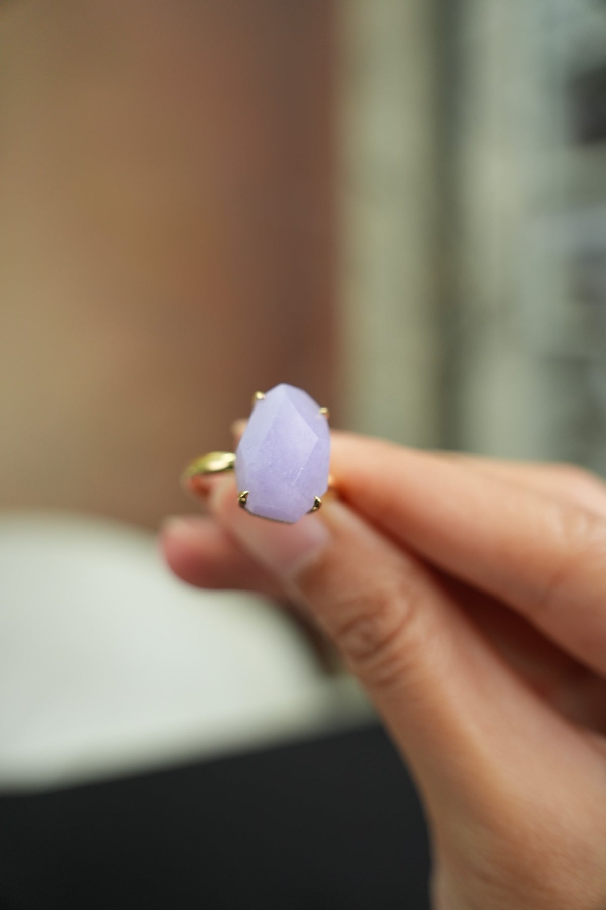Lavender freeform jadeite ring in 18K gold, actual piece ZGD202510170279