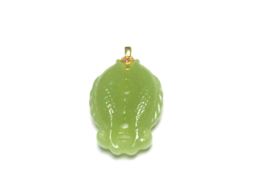 Yellow-Green Carved Pendant with 18K Gold – Hetian nephrite jade, NY26082308788