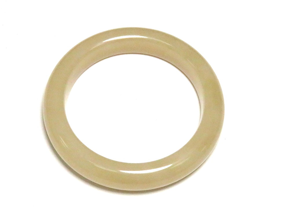Honey Stillness – Warm Cream Hetian nephrite jade Bangle