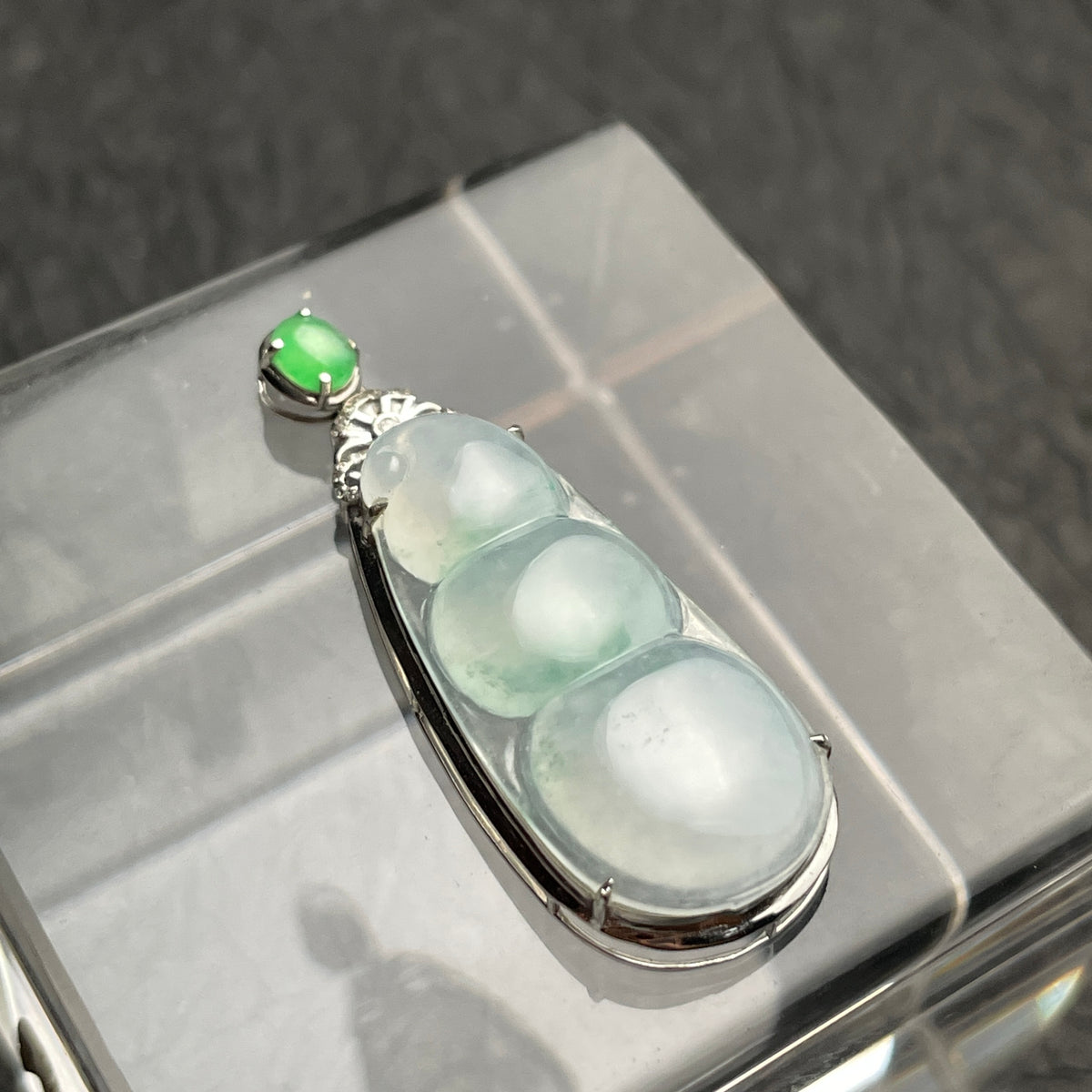 Dew Harvest – Pale Green Jadeite Pea Pod Pendant